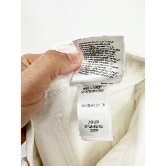 Agolde Cooper Milkshake White Straight High Rise Cargo Jeans Size 32 - Picture 7 of 7